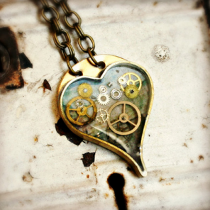  Steampunk Heart Necklace